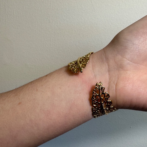 Stella & Dot Gold Cuff - Picture 3 of 5